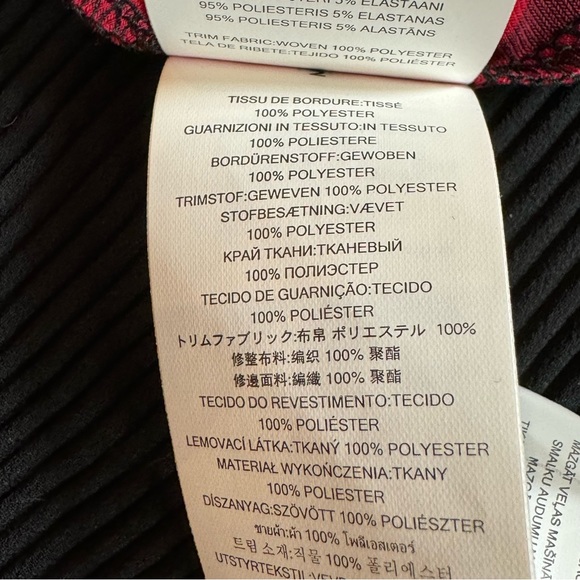 Michael Kors Women's Red And Black Floral Raspberry Tunic Top XL - Picture 10 of 11